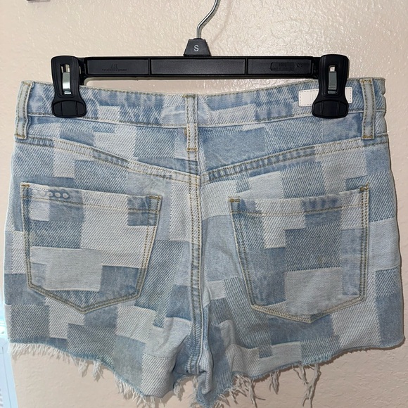 Denim patchwork shorts - Picture 2 of 3